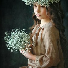 Схема вышивки «Девочка с цветами»