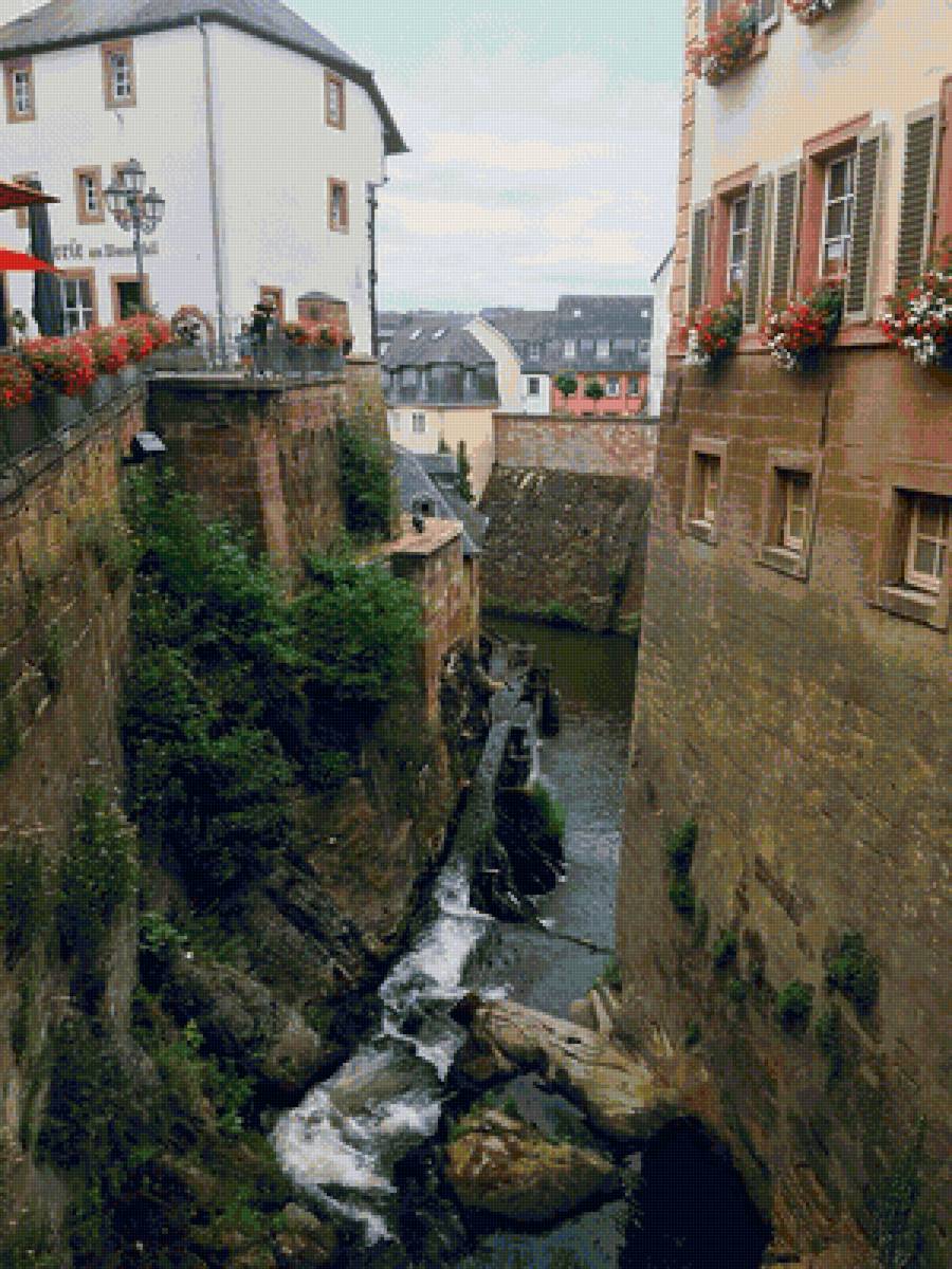 Водопад - водопад, город, улица - предпросмотр