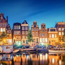 Схема вышивки «Квартал»