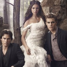 Схема вышивки «Елена, Стефан, Деймон»