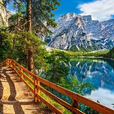 Схема вышивки «Brais Lake, Italy.»