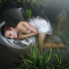 Схема вышивки «Девушка в воде2»