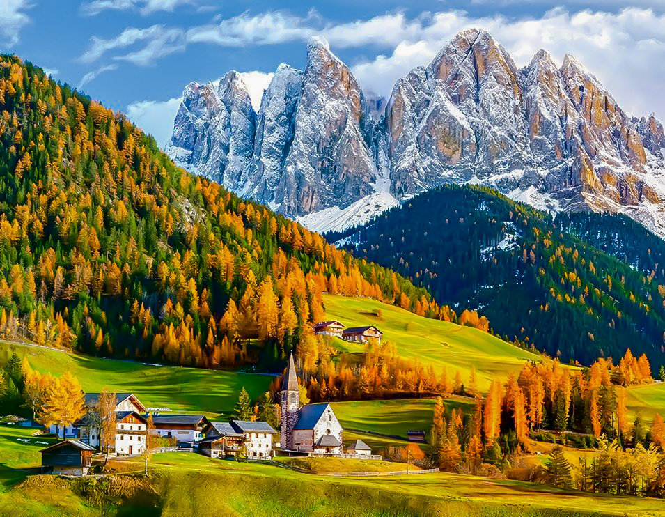 Church of St. Magdalena. (Dolomites). - landscapes.snowscapes. - оригинал