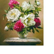 Схема вышивки «пионы в стеклянной вазе»