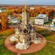 Схема вышивки «готическая церковь»