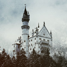 Схема вышивки «Замок за елками»