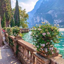 Схема вышивки «Набережная.»