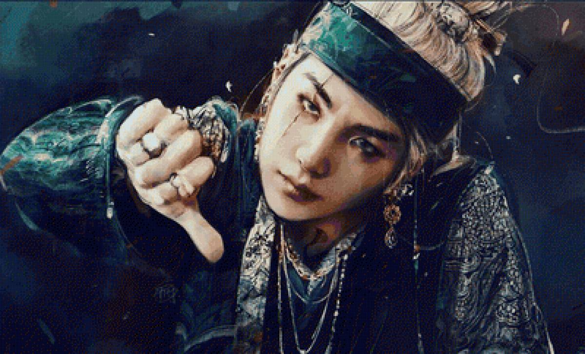 BTS SUGA - предпросмотр
