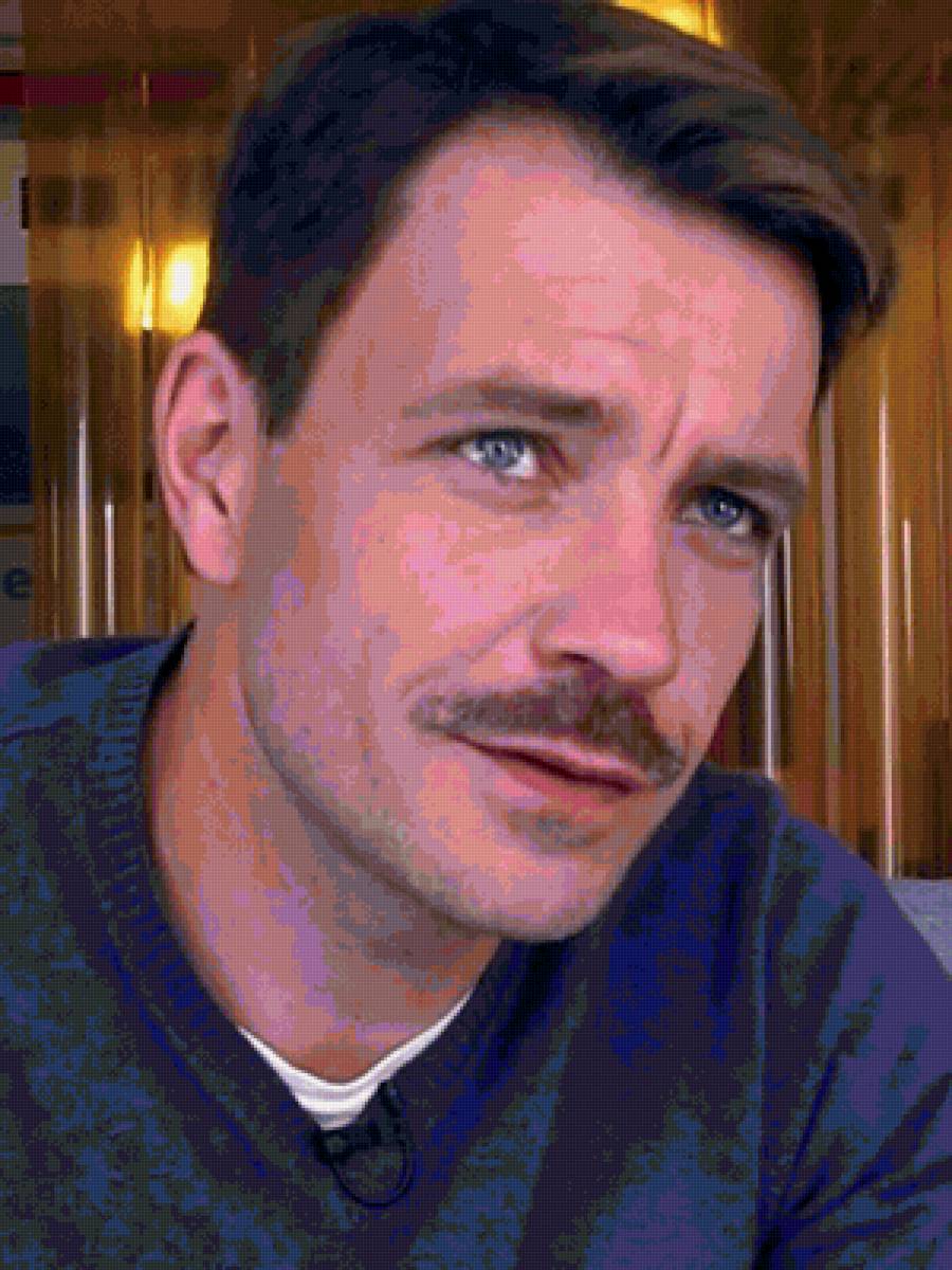 кира - предпросмотр