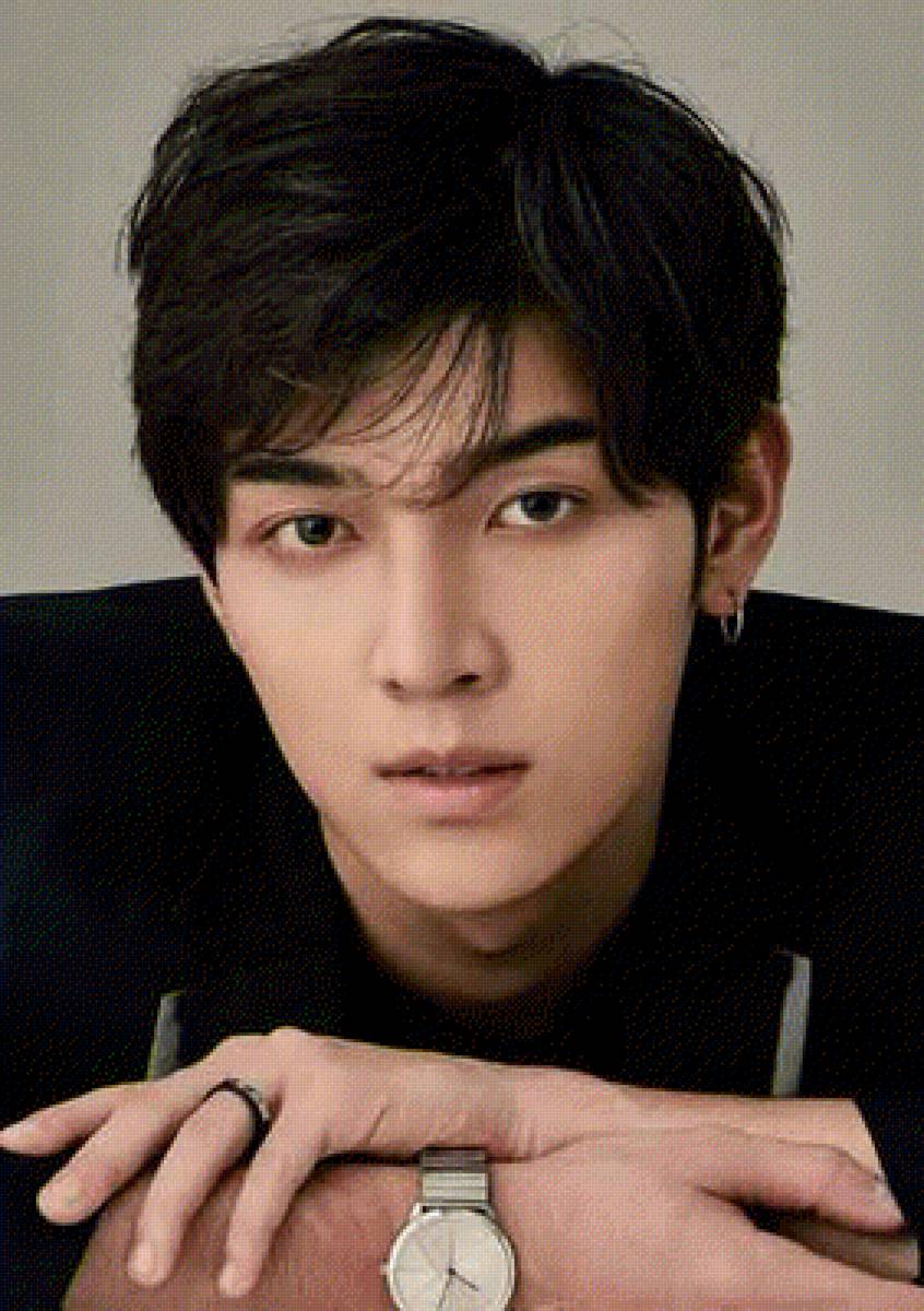 Год Иттипат Танит - лакорн, 2 луны, фана, тайланд - предпросмотр