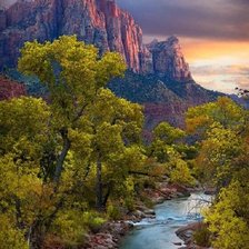 Схема вышивки «Горная речка»