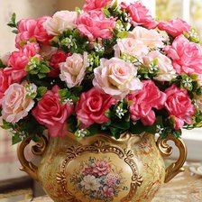 Схема вышивки «Розы в вазе»