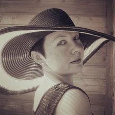 Схема вышивки «Женский портрет»