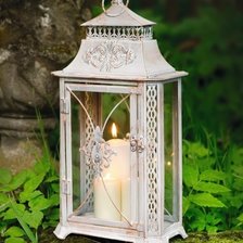 Схема вышивки «фонарь в саду»