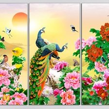 Схема вышивки «Peacock Triptych»