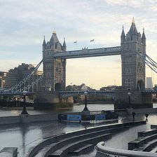 Схема вышивки «Тауэрский мост»