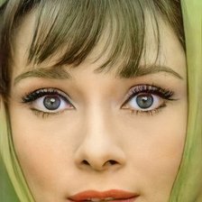 Схема вышивки «Одри Хепберн»