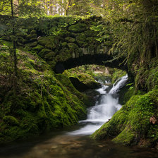 Схема вышивки «ручей в лесу»