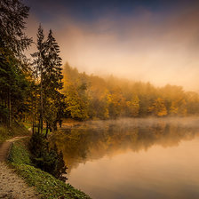 Схема вышивки «Таежная река туман»