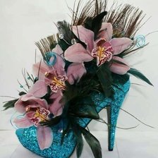 Zapatilla con flores