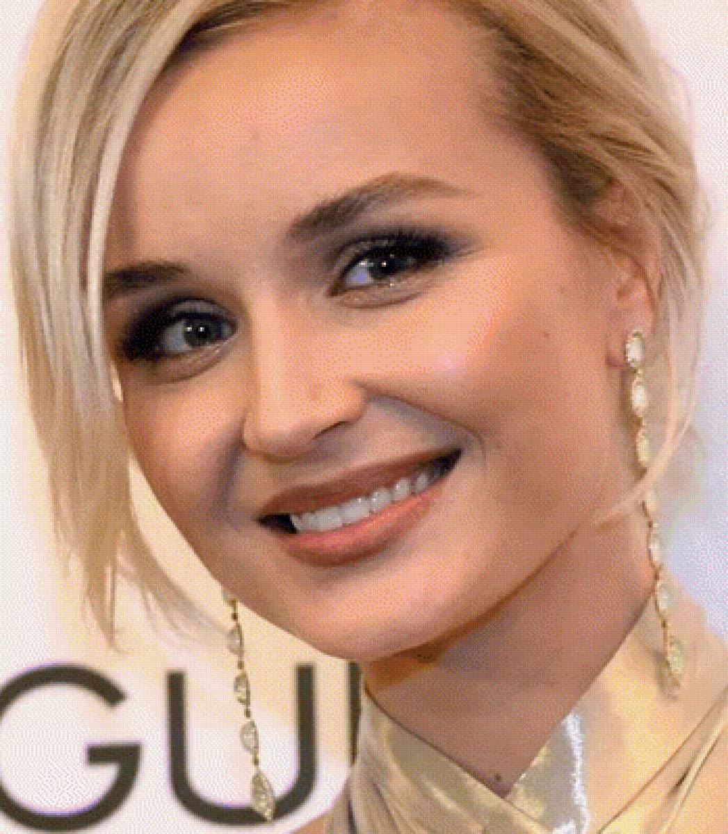 Полина Гагарина - предпросмотр