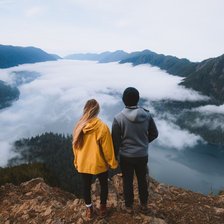 Схема вышивки «Пара в горах»