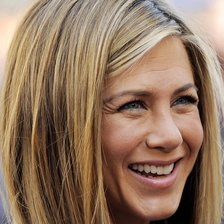 Дженнифер Энистон