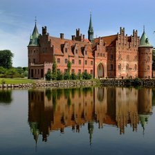 Схема вышивки «Замок»