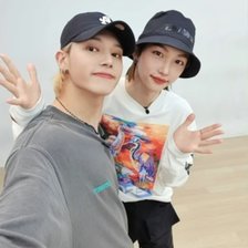 Схема вышивки «Lee yoonbok»