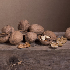 Схема вышивки «Грецкие орехи»