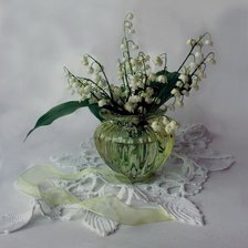 Схема вышивки «Ландыши»