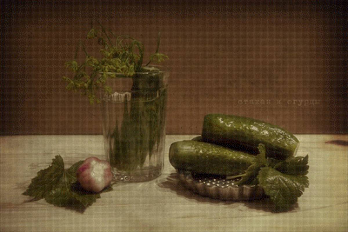 Про соленые огурцы - натюрморт, укроп, стакан, огурцы - предпросмотр
