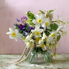 Схема вышивки «Букет с нарцыссами»