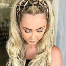 Схема вышивки «Девушка»