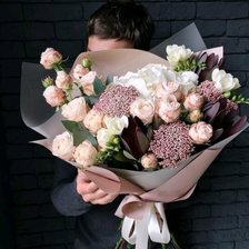 Схема вышивки «Букет для жены»