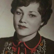 Схема вышивки «Мама в молодости»