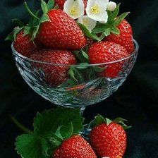 Схема вышивки «Клубничка»