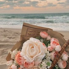 Схема вышивки «Розы и море»