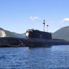 Лодка подводная