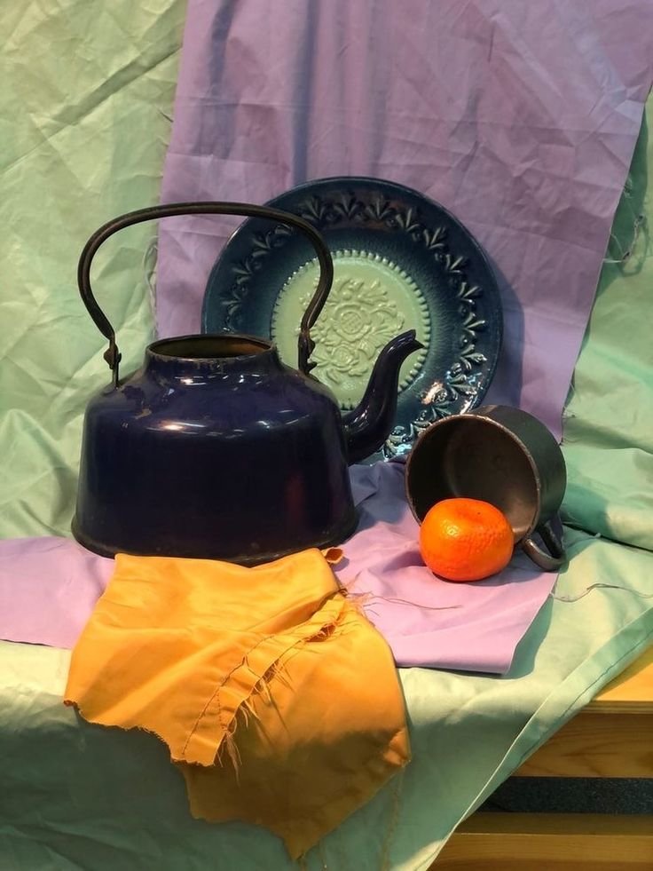 синий чайник - натюрморт - оригинал