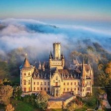 Схема вышивки «Мариенбург замок»