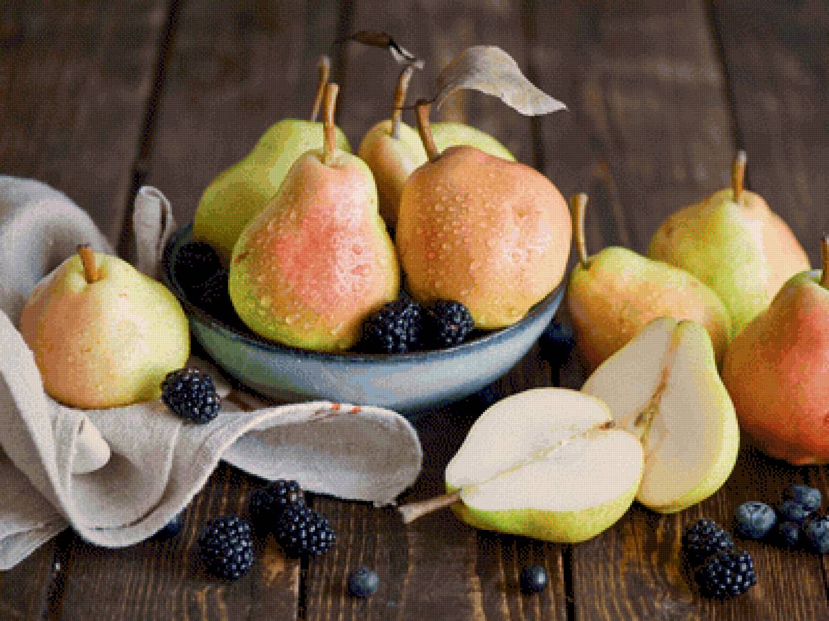 Груши с ежевикой - предпросмотр