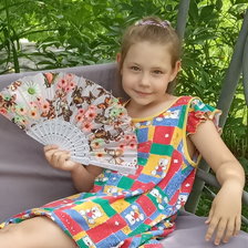 Схема вышивки «Девочка с веером»