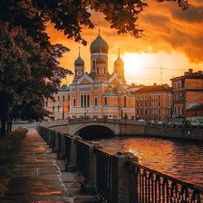 Схема вышивки «Церковь»