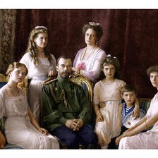 Схема вышивки «Царская семья»