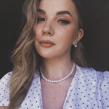 Схема вышивки «красивая девушка»