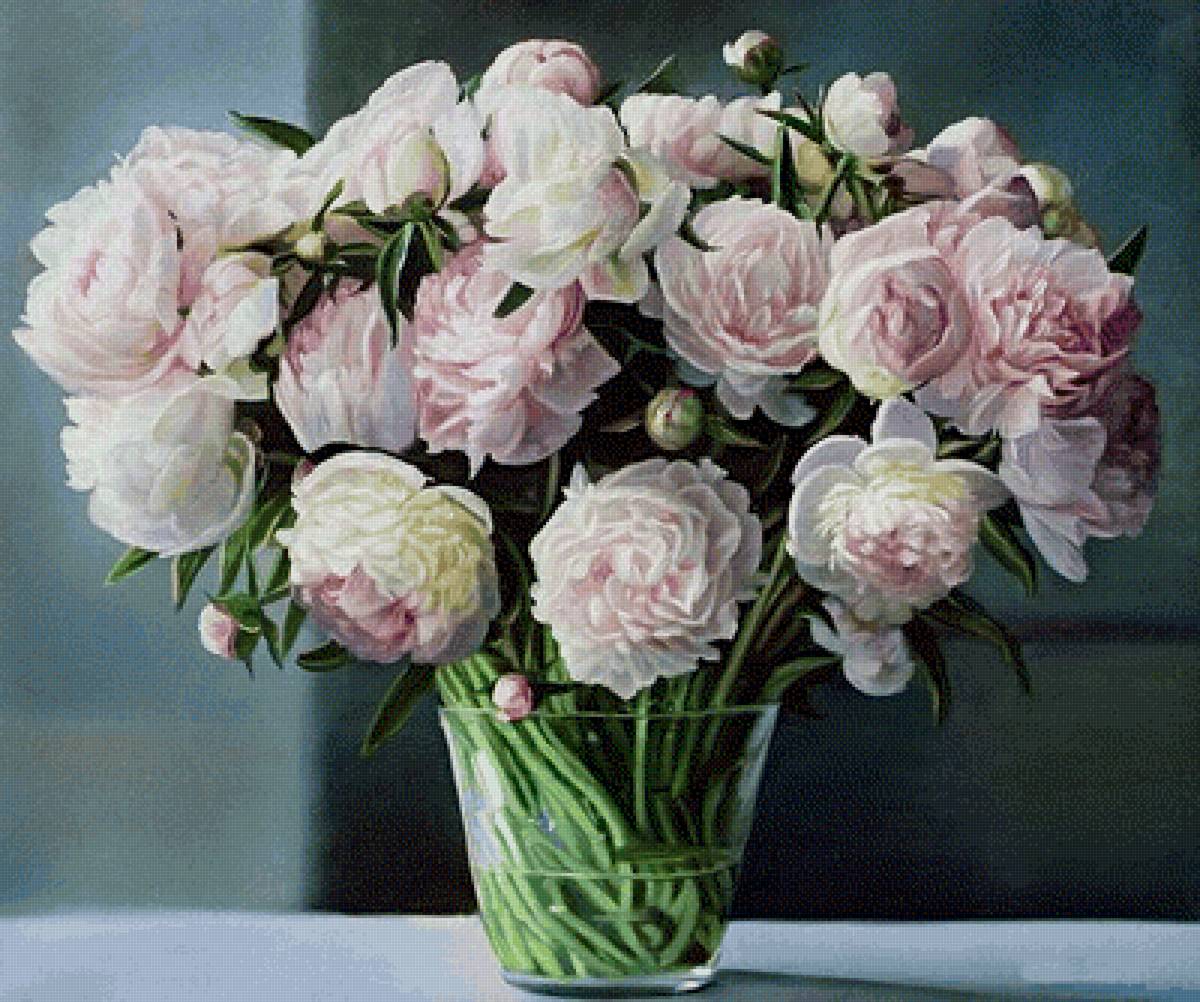 Светлые пионы - предпросмотр