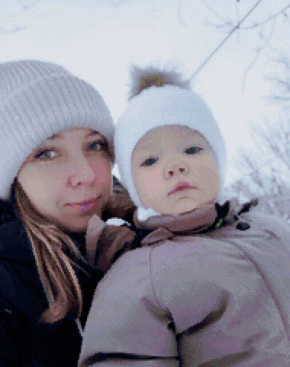 Девушка с дочерью - предпросмотр