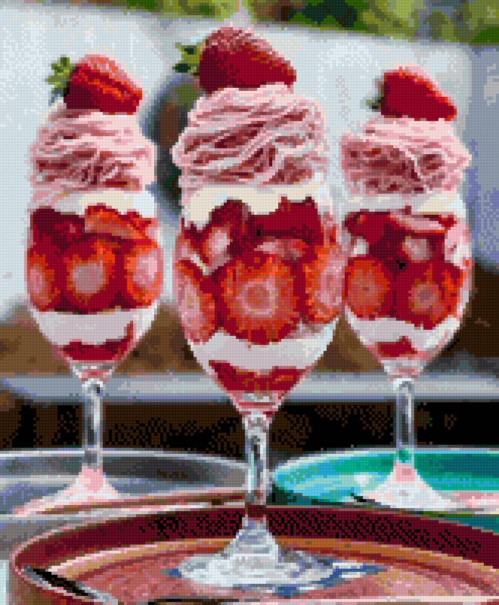 Клубника со сливками - десерт, еда - предпросмотр