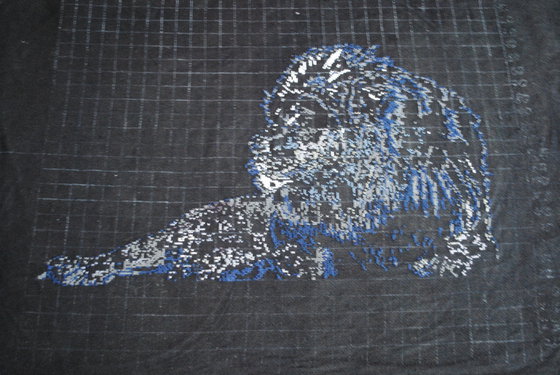 Этап процесса «Лев монохром»